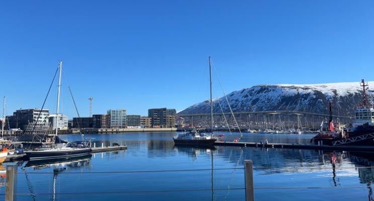 Aurora Tromso Apartment Экстерьер фото